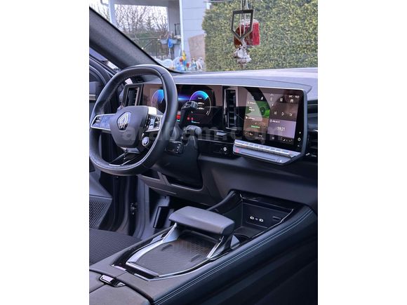 Sahibinden Renault Austral 1.2 E-tech Techno Esprit Alpine 2023 Model  65.000 km Gri