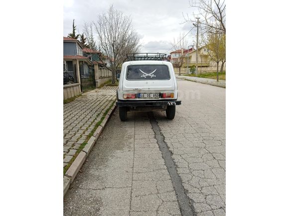 Sahibinden Lada Niva 1.6 1993 Model