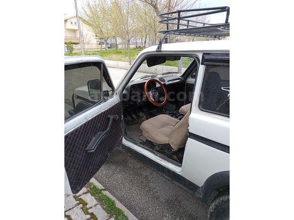 Sahibinden Lada Niva 1.6 1993 Model