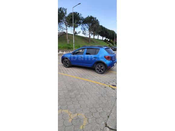 Sahibinden Dacia Sandero 1.5 dCi Stepway 2016 Model  125.000 km Mavi