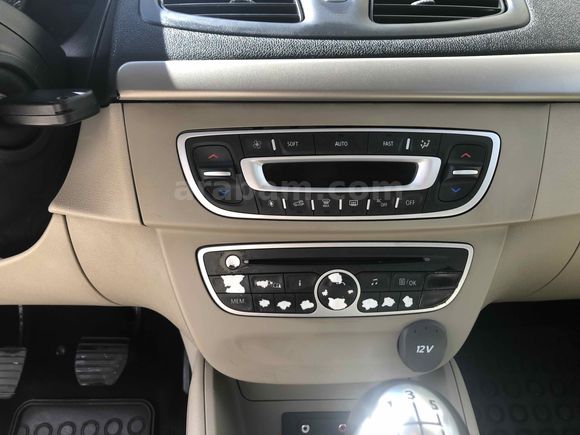 MASRAFSIZ MEGANE III  - DEĞİŞENSİZ - BAKIMLI - MUHAYYERDİR