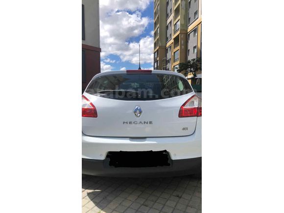 MASRAFSIZ MEGANE III  - DEĞİŞENSİZ - BAKIMLI - MUHAYYERDİR