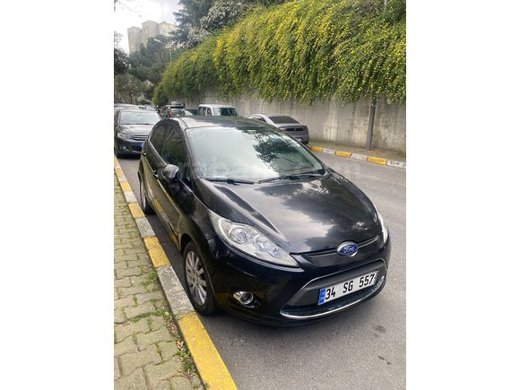 Uygun Fiyatlı Ford Fiesta 1.4 TDCi Titanium 
