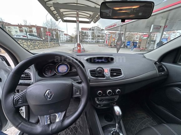 Sahibinden Renault Fluence 1.5 dCi Touch Plus 2014 Model 