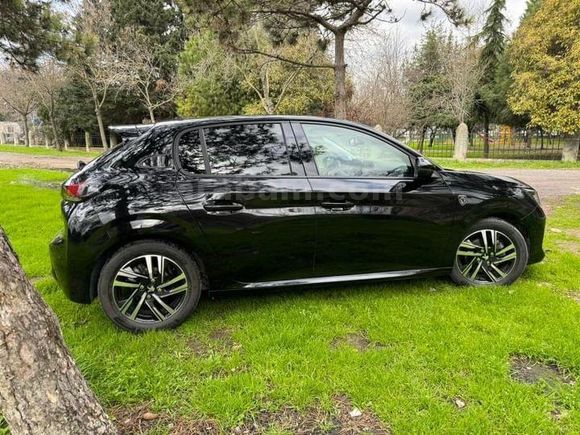 Sahibinden Peugeot 208 1.2 PureTech Allure Selection 2021 Model