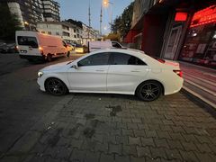 Sahibinden Mercedes - Benz CLA 180 D AMG 2018 Model  180.000 km Beyaz