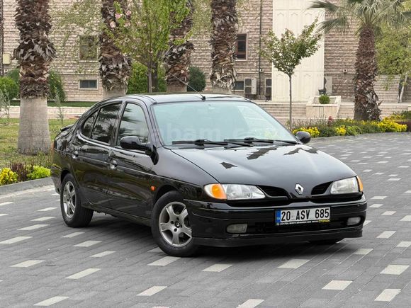 Sahibinden Renault Megane 1.6 RTE 1998 Model 