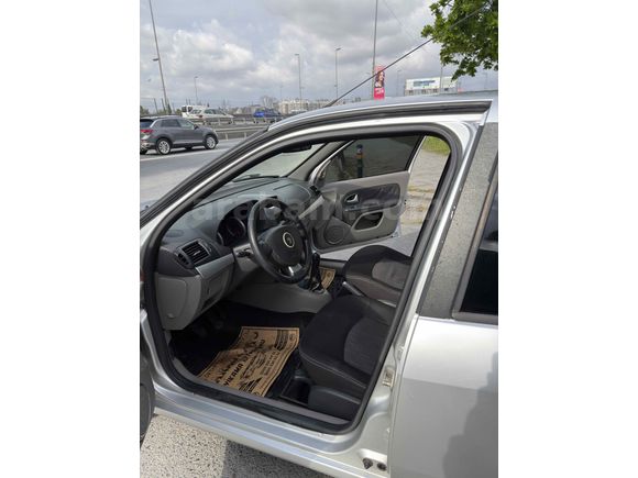 İlk Sahibinden Hatasız Renault Symbol 1.5 dCi Expression 2012 Model 