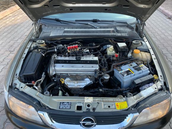 Sahibinden Opel Vectra 2.0 CD 1997 Model  168.000 km Bej
