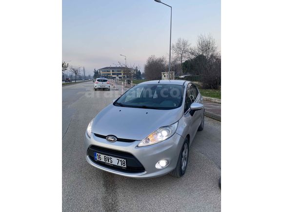 Sahibinden Ford Fiesta 1.4 Titanium X 2011 Model 