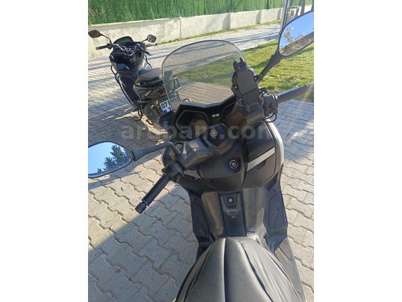 Öğretmenden Yamaha X-Max 250 ABS