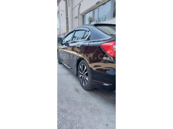 Sahibinden Honda Civic 1.6i VTEC Eco Elegance 2015 Model
