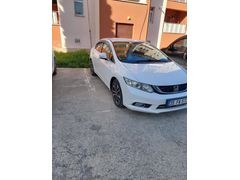 Sahibinden Honda Civic 1.6i VTEC Eco Premium 2014 Model