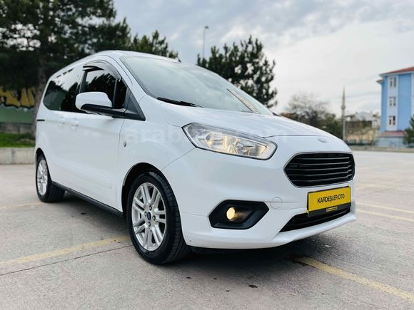 Galeriden Ford Tourneo Courier 1.0 EcoBoost Titanium 2023 Model Kütahya