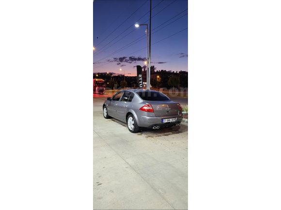 Sahibinden Renault Megane 1.5 dCi Dynamique 2005 Model