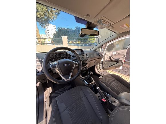 Sahibinden Ford Fiesta 1.4 Titanium X 2014 Model 