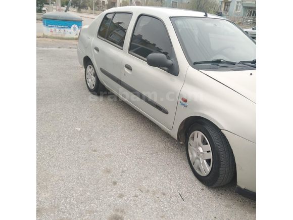 Sahibinden Renault Clio 1.4 2002 Model Konya