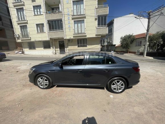 Sahibinden Renault Megane 1.3 TCe Joy 2020 Model 