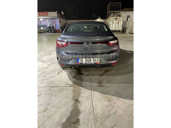 Sahibinden Renault Megane 1.3 TCe Joy 2020 Model 