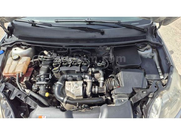 Sahibinden Ford Focus 1.6 TDCi Trend 2010 Model 