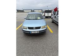 Sahibinden Volkswagen Passat trendline 1.8  2000 Model  378.000 km Mavi (metalik)