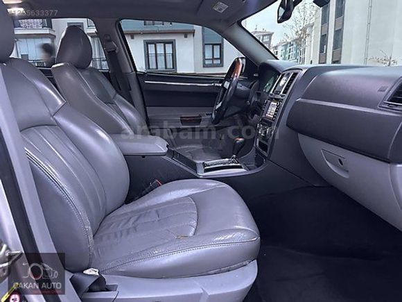 ÇAKAN AUTO'DAN 2007 MODEL KUSURSUZ TEMİZLİKTE CHRYSLER..
