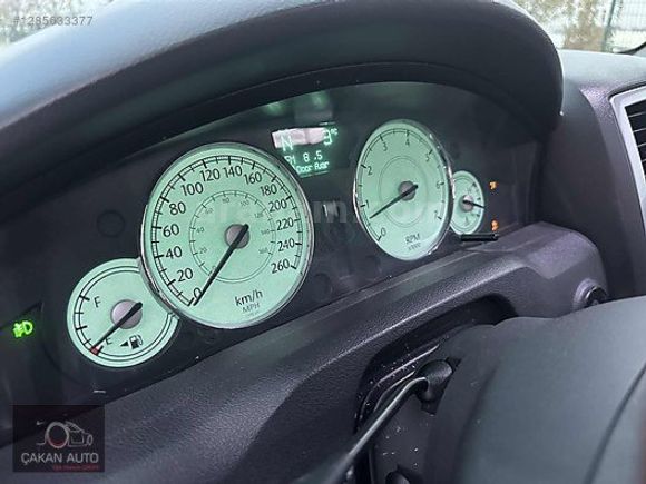 ÇAKAN AUTO'DAN 2007 MODEL KUSURSUZ TEMİZLİKTE CHRYSLER..