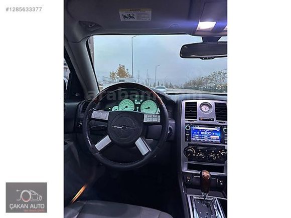 ÇAKAN AUTO'DAN 2007 MODEL KUSURSUZ TEMİZLİKTE CHRYSLER..