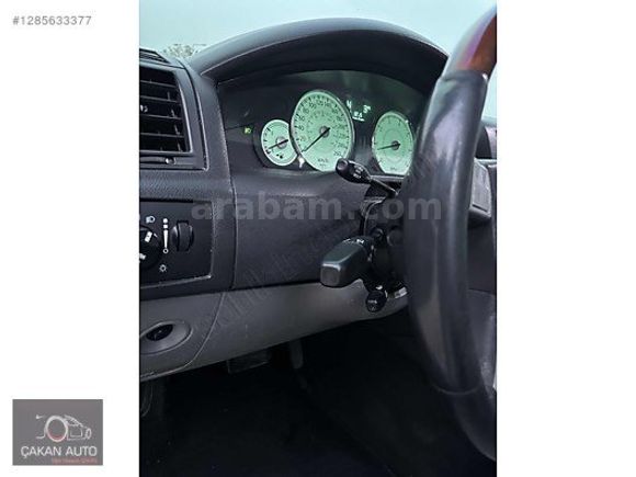 ÇAKAN AUTO'DAN 2007 MODEL KUSURSUZ TEMİZLİKTE CHRYSLER..