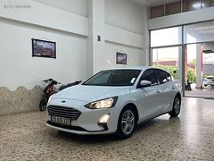 2020 MODEL DİZEL OTOMATİK TERTEMİZ FOCUS