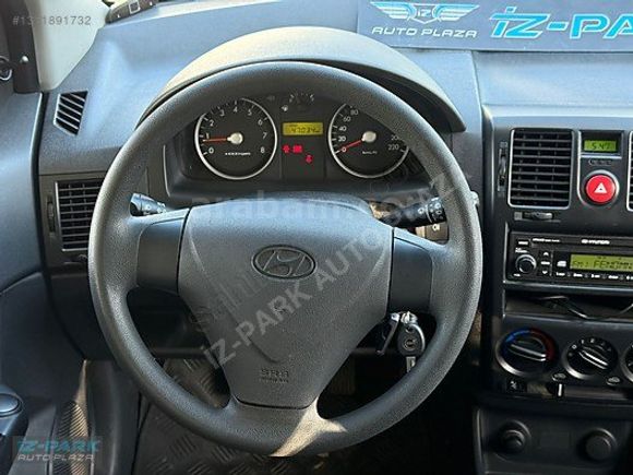 İZ-PARK AUTO 2011 HYUNDAİ GETZ 47 KM İLK SAHİP ORJİNAL EMSALSİZ!