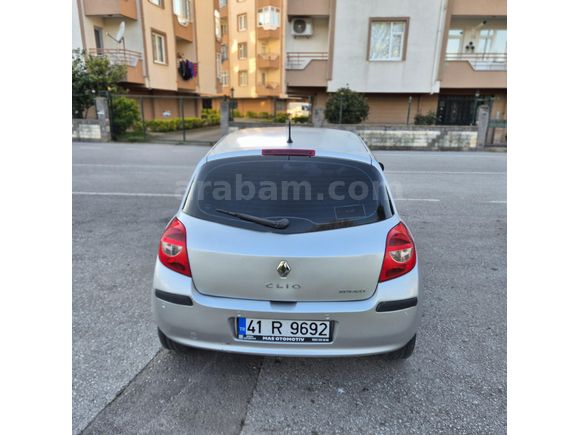 Sahibinden Renault Clio 1.2 Expression 2006 Model