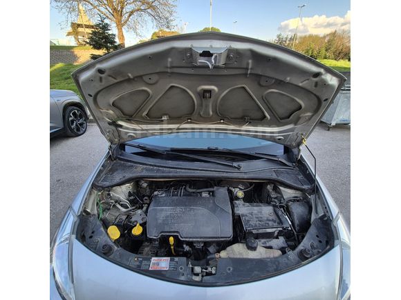Sahibinden Renault Clio 1.2 Expression 2006 Model