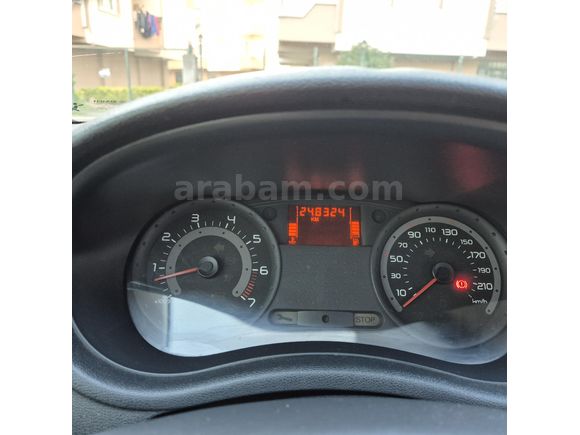 Sahibinden Renault Clio 1.2 Expression 2006 Model