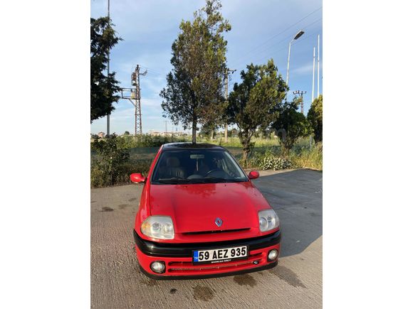 Sahibinden Renault Clio 1.6 RXT 2000 Model   