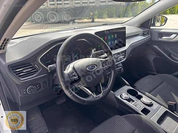 EZEL'den 2024 MODEL FORD FOCUS TİTANİUM HATASIZ-35.000 KM'de