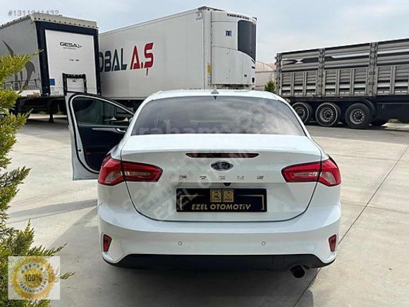 EZEL'den 2024 MODEL FORD FOCUS TİTANİUM HATASIZ-35.000 KM'de