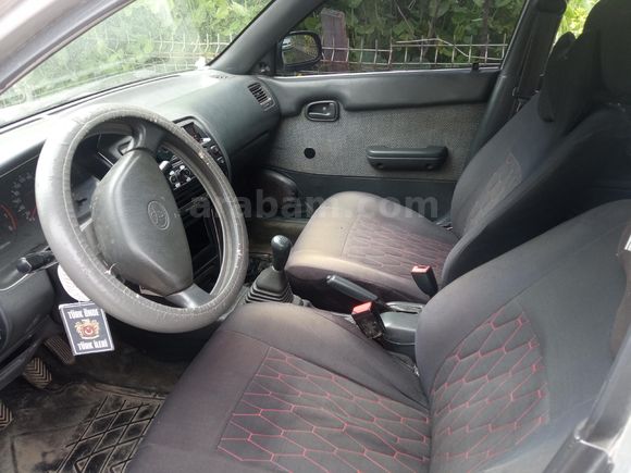 Sahibinden Toyota Corolla 1.6 XLi 1996 Model