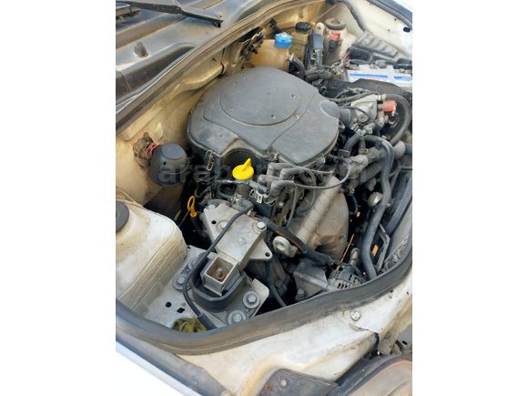 Sahibinden Renault Kangoo 1.4 RNA 2000 Model