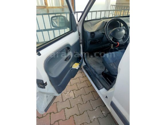 Sahibinden Renault Kangoo 1.4 RNA 2000 Model