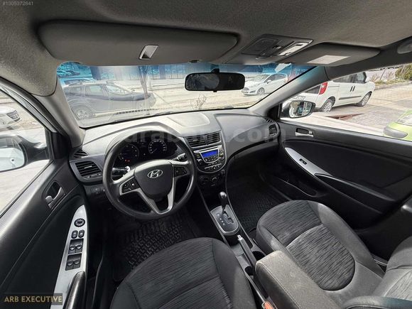 ARB EXECUTİVE 2015 ACCENT BLUE 1.6 OTOMATK KREDİ & KARTA 12 TKST