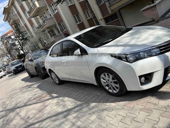 Sahibinden Toyota Corolla 1.4 D-4D Advance 2014 Model 