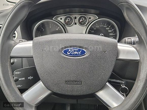 GALERİST - 2011 Ford Focus 1.6 TDCi Trend X