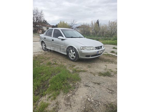Sahibinden Opel Vectra 2.0 DTI Comfort 2000 Model