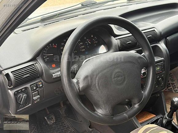 KOŞAR OTO'DAN DÜŞÜK KM ÇOK TEMİZ İLK ELDEN ORİJİNAL ARAÇ