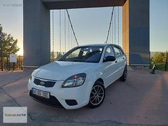 TURHAN AUTODAN KİA RİO2011 ABSLİ 1.5CRDİHB KREDİ KART12TAKSİT
