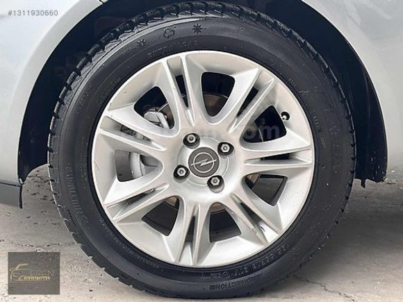 2011 OPEL CORSA 1.3 CDTI ESSENTİA