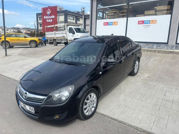 Sahibinden Opel Astra 1.6 Enjoy Plus 2013 Model Sakarya 121.000 km Siyah