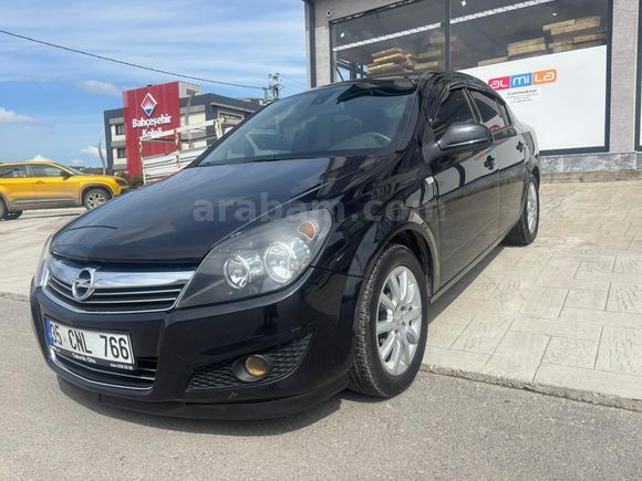 Sahibinden Opel Astra 1.6 Enjoy Plus 2013 Model Sakarya 121.000 km Siyah