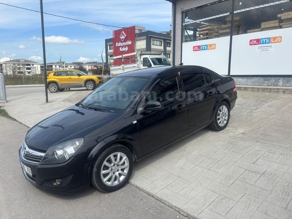 Sahibinden Opel Astra 1.6 Enjoy Plus 2013 Model Sakarya 121.000 km Siyah